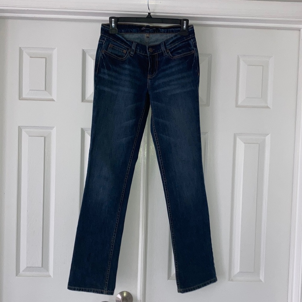 Dark Wash 5 Pocket Straight Jeans by LONDONJEAN